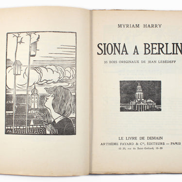 Siona A Berlin by Myriam Harry